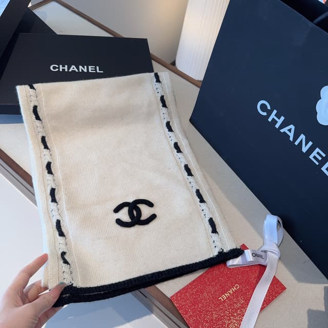 New 2026 Rep Chanel Cashmere Scarf - Top-Tier Fabric, Handmade | Yupoo image 3