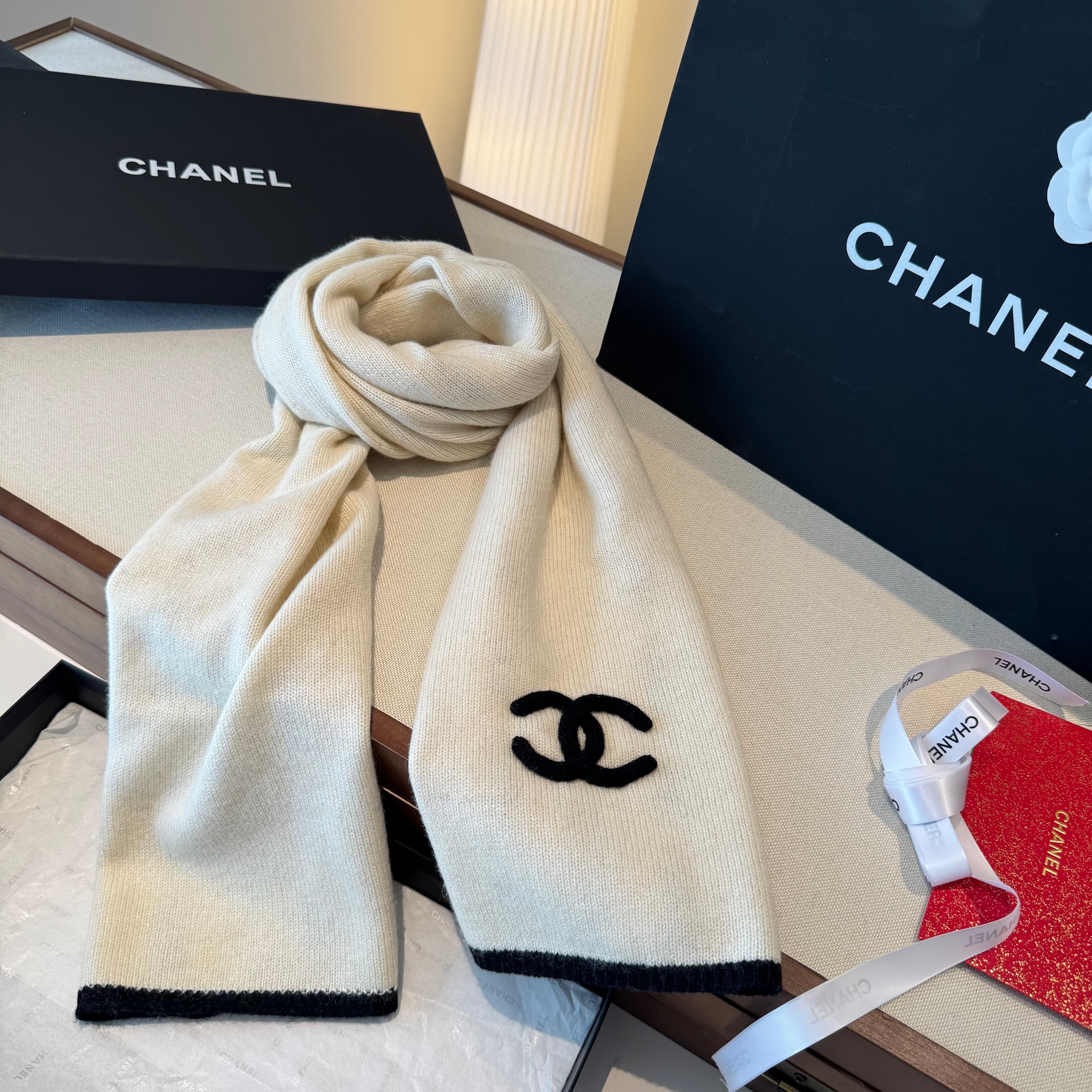 New 2026 Rep Chanel Cashmere Scarf - Top-Tier Fabric, Handmade image 5