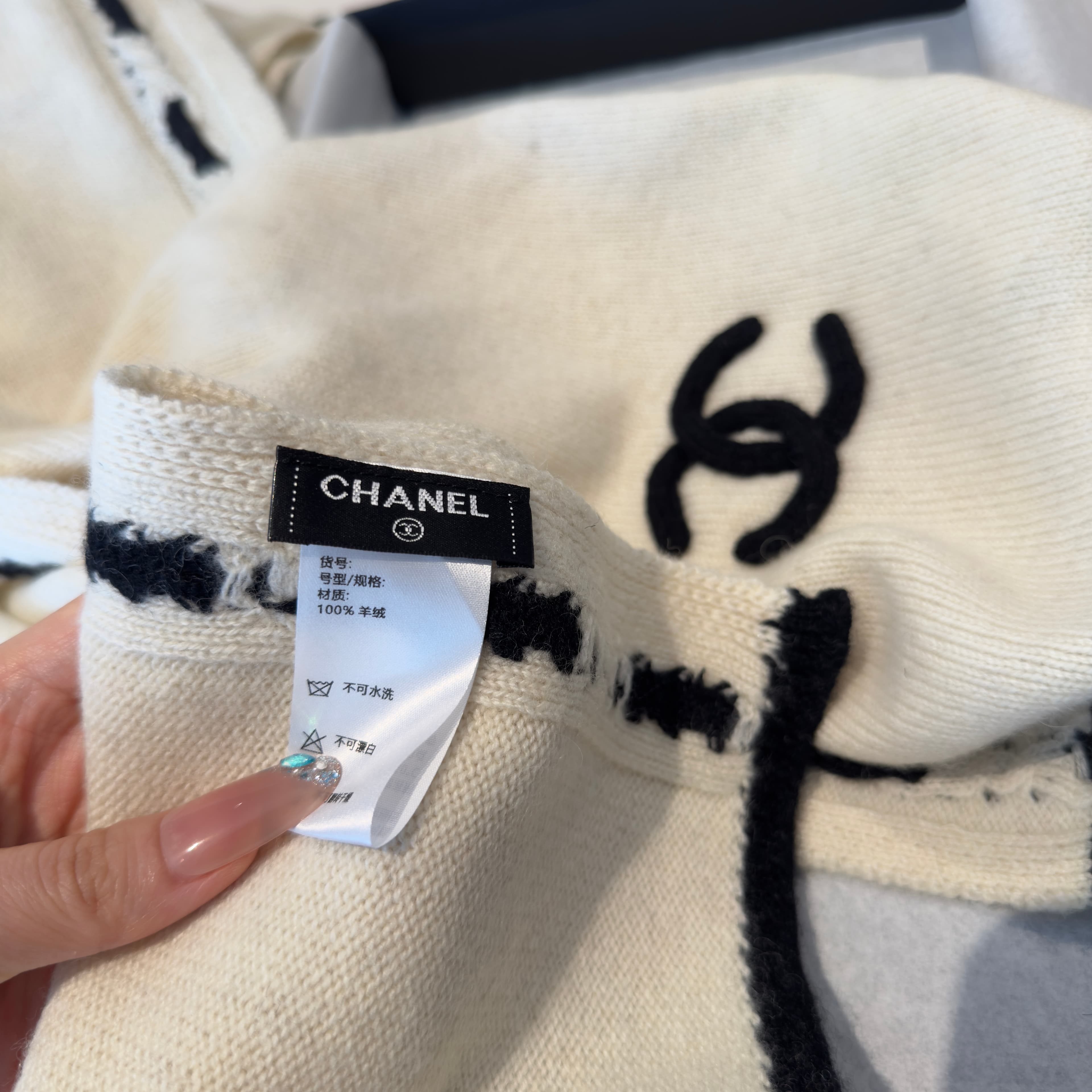 New 2026 Rep Chanel Cashmere Scarf - Top-Tier Fabric, Handmade image 9