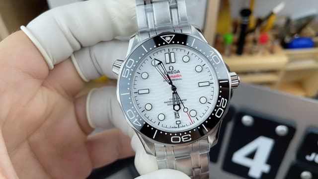 Omega Seamaster 300 Panda White - Authentic Top-Quality Yupoo Watch | Rep Watches image 2