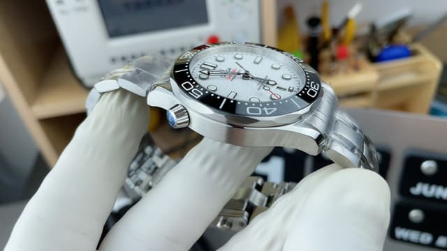 Omega Seamaster 300 Panda White - Authentic Top-Quality Yupoo Watch | Rep Watches image 4
