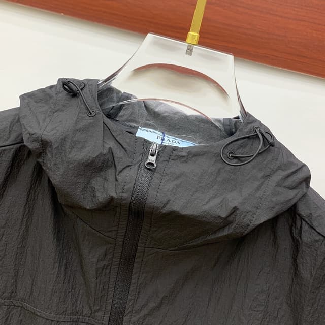 PRADA Men's Sun Protection Jacket Yupoo Prada Coat Black | Rep Clothing image 5
