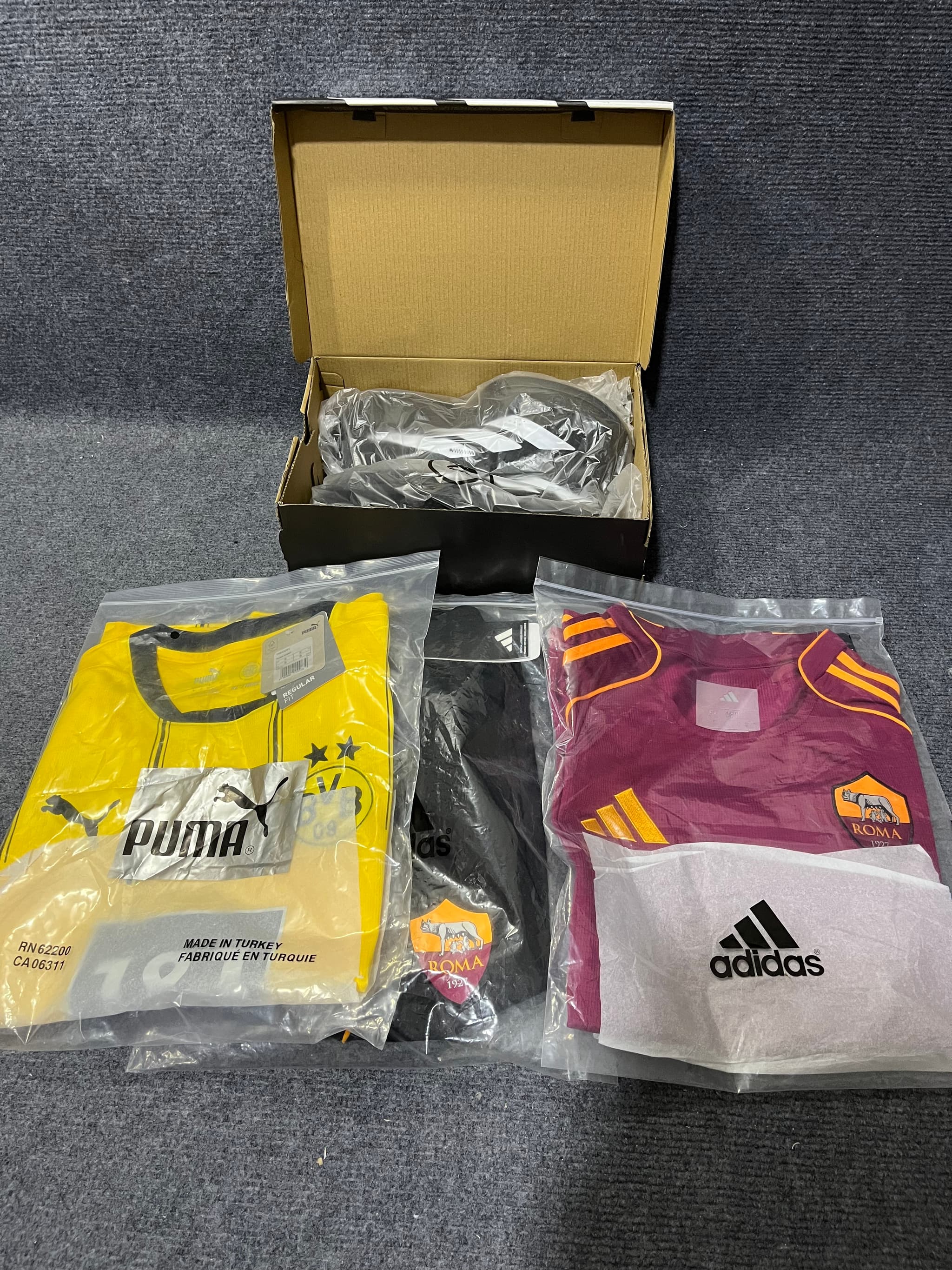 Puma & Adidas Mirror quality Football Jerseys, Borussia Dortmund & AS Roma Short Sleeve Soccer Shirts | Yupoo Rep Sneakers