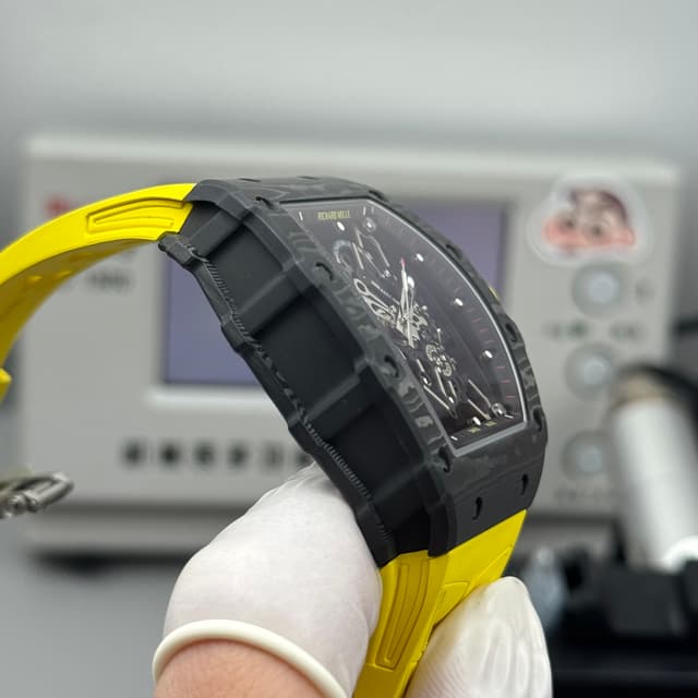 RICHARD MILLE RM35-01 Carbon Yellow Watch dupe | Yupoo Rep Watches image 6