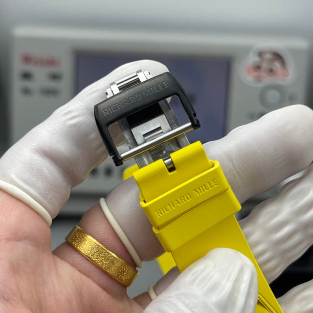 RICHARD MILLE RM35-01 Carbon Yellow Watch dupe | Yupoo Rep Watches image 8