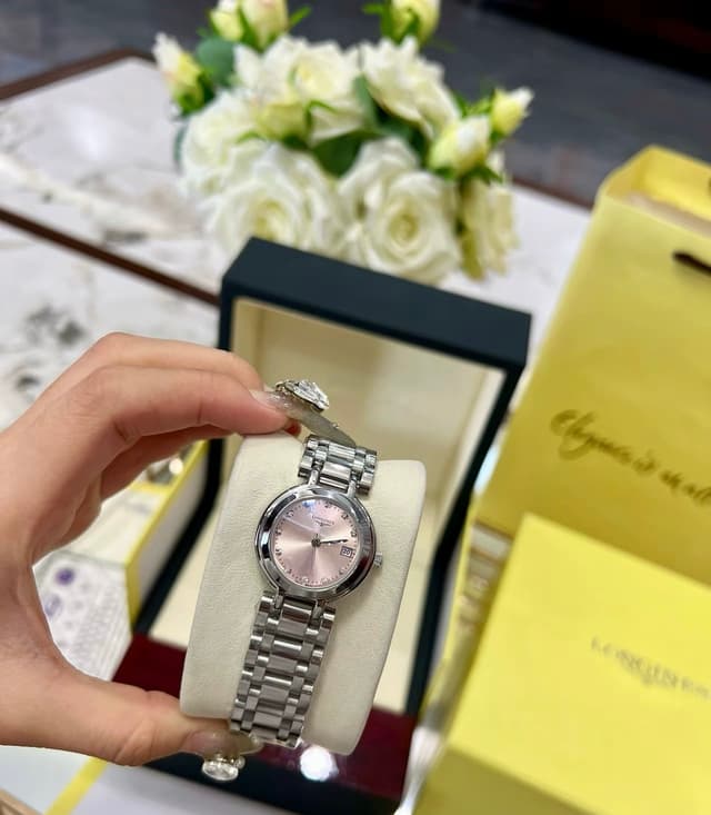 Rap Watch The pink hand of the girl's watch's dial | Yupoo Rep Watches image 3