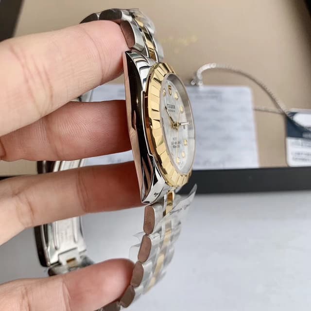 Regal Presence Yupoo TUDOR Watch – Timeless Design with Durable Craftsmanship | Rep Watches image 5