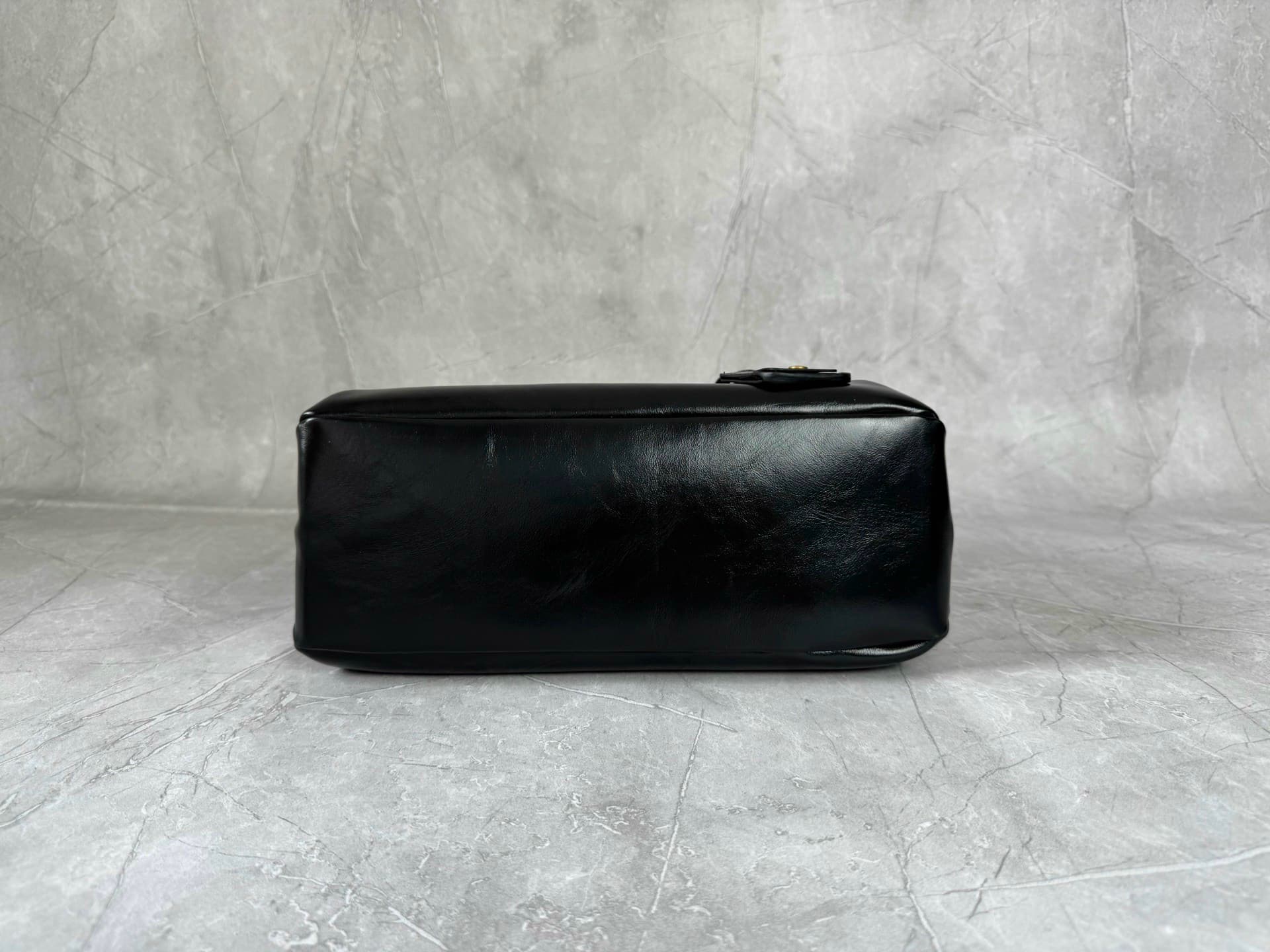 Rep Bag Miu Miu Solitaire Calfskin Handbag image 5