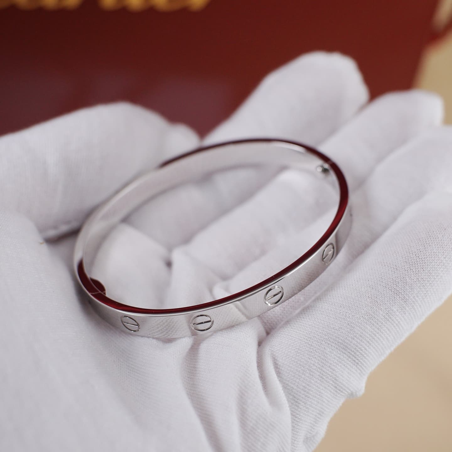 Rep Cartier | Love Wide Bangle - Single-Screw Design image 5