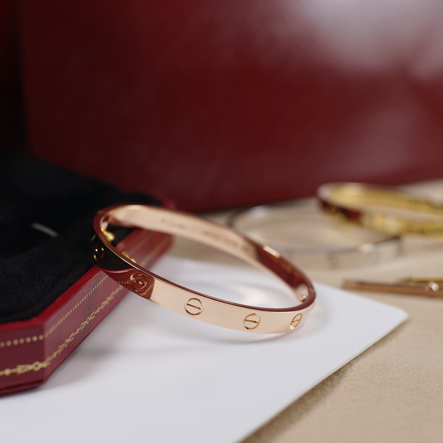 Rep Cartier | Love Wide Bangle - Single-Screw Design image 6