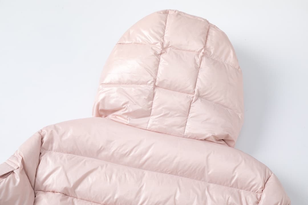 Rep Clothes: Moncler Women's Hooded Short Pink Down Jacket - Shiny Nylon image 6