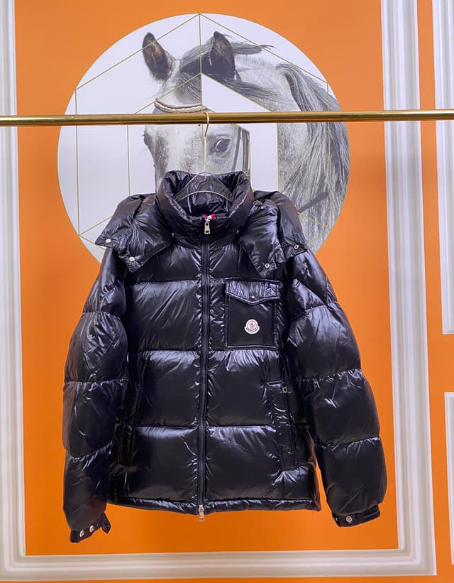 Rep Clothing: Moncler Men's Black Down Jacket - Windproof Cuffs | Yupoo image 3