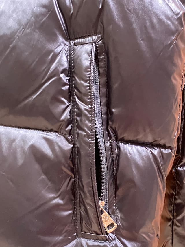 Rep Clothing: Moncler Men's Black Down Jacket - Windproof Cuffs | Yupoo image 7