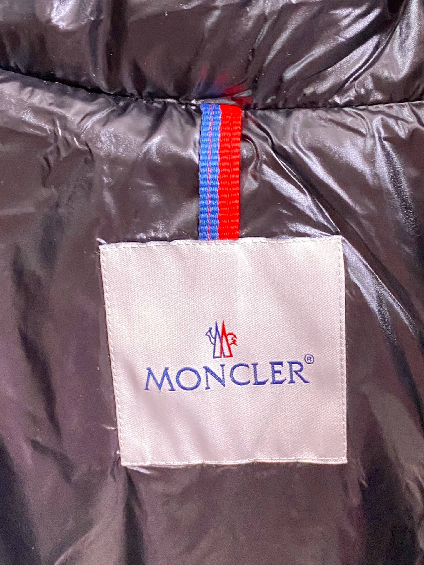 Rep Clothing: Moncler Men's Black Down Jacket - Windproof Cuffs image 9