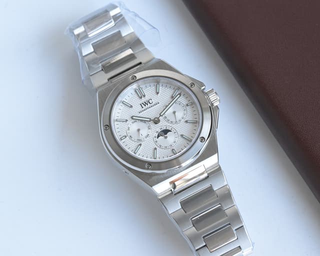 Rep IWC Engineer Series - In-House Cal.82650, Tribute to Gerald Genta | Yupoo image 4