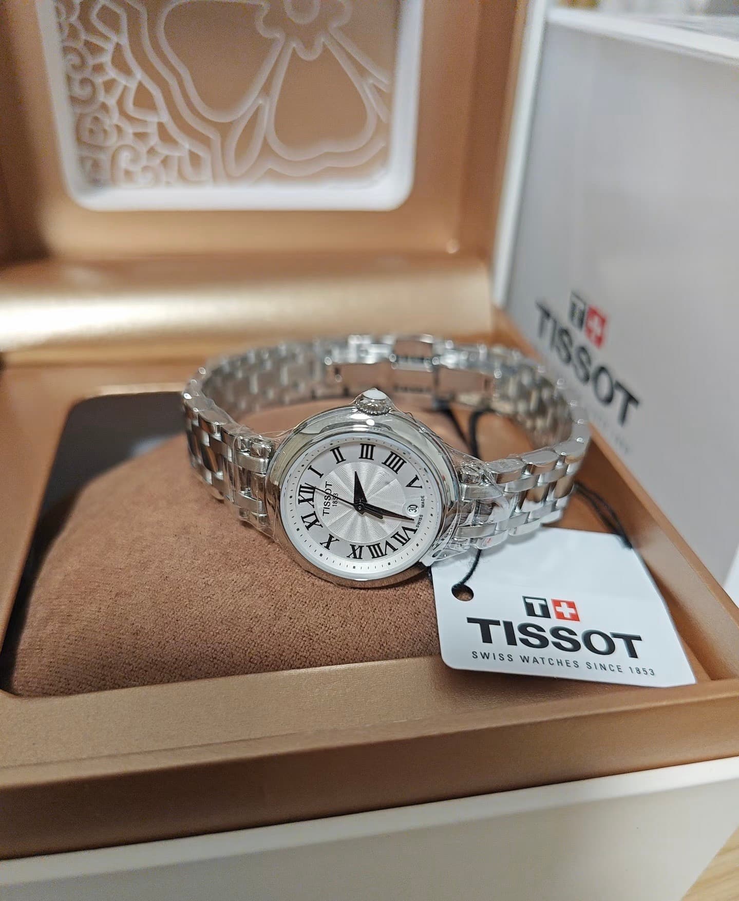 Tissot Carissima "Little Beauty" Yu Shuxin Dupes 30MM Women's Watch image 2