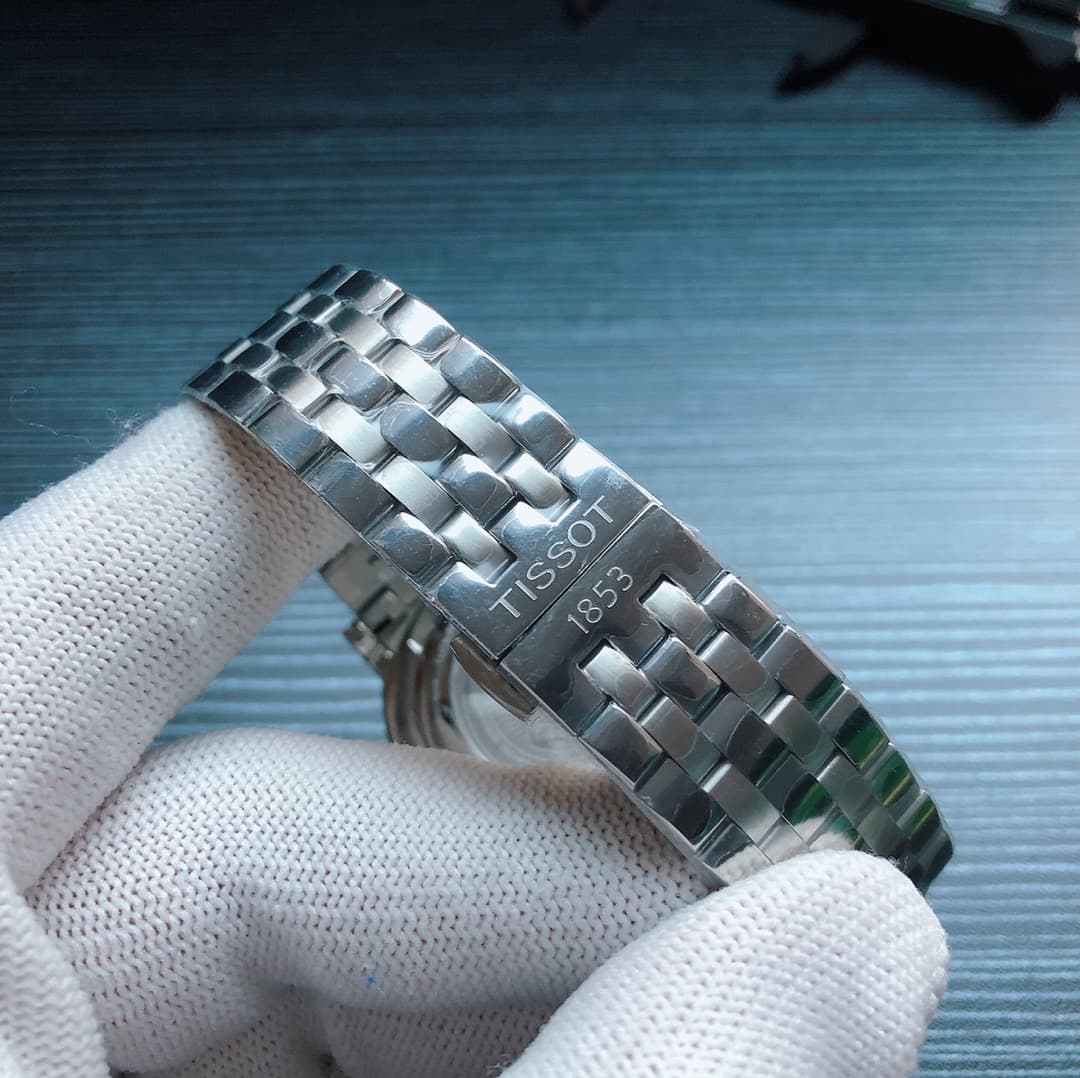 Tissot Carson Rep | 40mm Automatic Men's Watch image 4