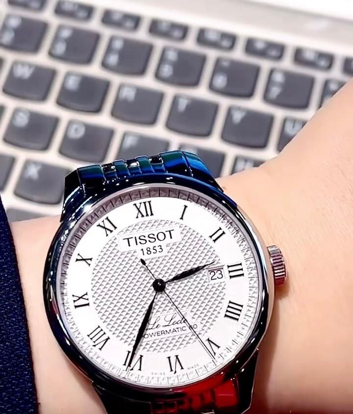 Tissot Le Locle Men's Swiss Automatic Watch Silver Dial Steel Bracelet original design image 4