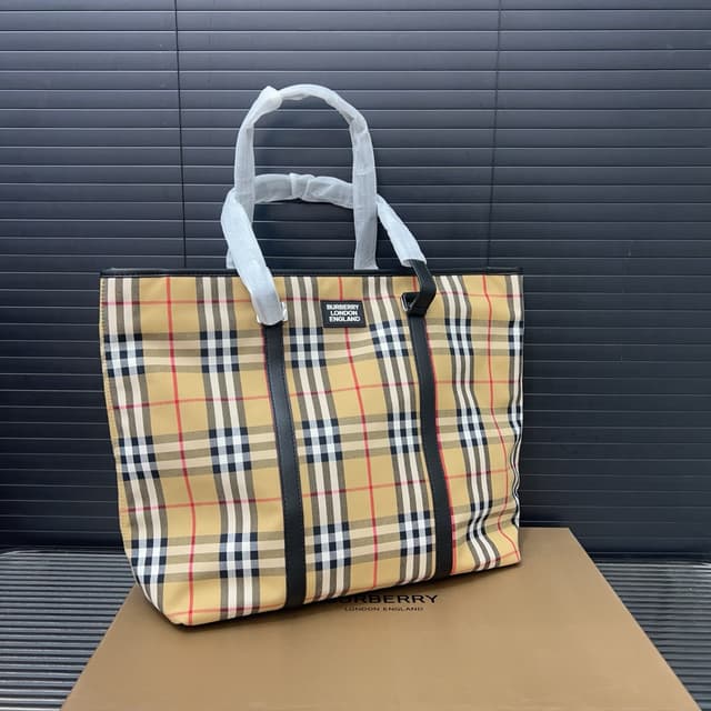 YUPOO Burberry Blcak Canvas Check Tote Bag – Unisex Shopping Bag, 42x37cm | Rep Bags image 4
