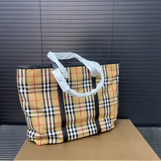 YUPOO Burberry Blcak Canvas Check Tote Bag – Unisex Shopping Bag, 42x37cm | Rep Bags image 5