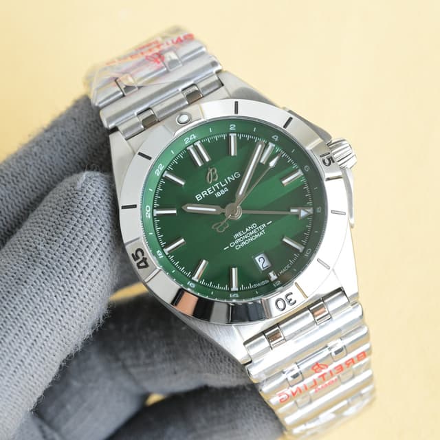YUPOO Luxury Breitling Chronomat GMT Watch | Rep Watches image 6