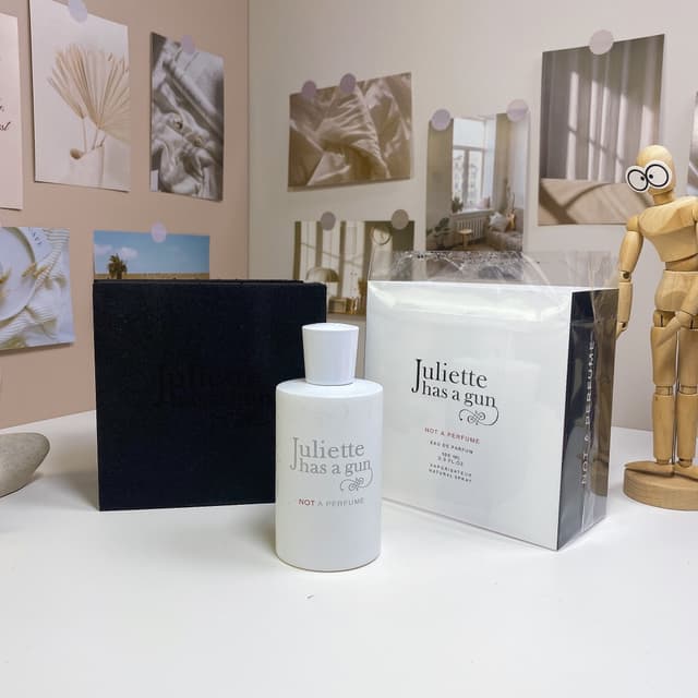 YUPOO Luxury Juliette Not A Perfume Molecular Scent | Rep Cosmetics image 2