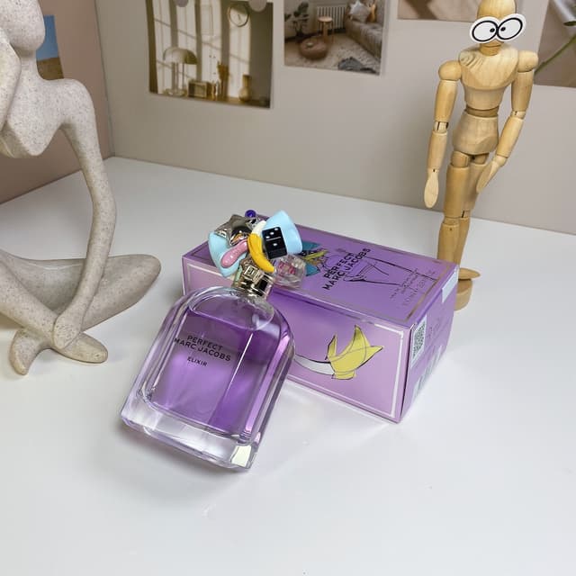 YUPOO Luxury Marc Jacobs Perfect Elixir | Rep Cosmetics image 9