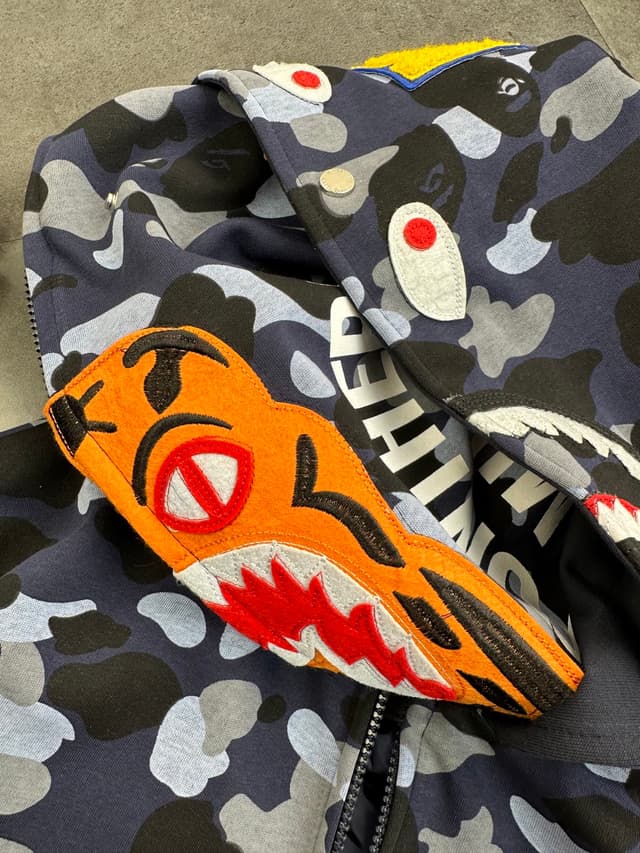 YUPOOPA BAPE Shark Camo Hoodie Reps Clothes | Yupoo image 4