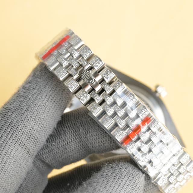 YUPOO Rolex Watch Diamond Oyster Perpetual 001 | Rep Watches image 9