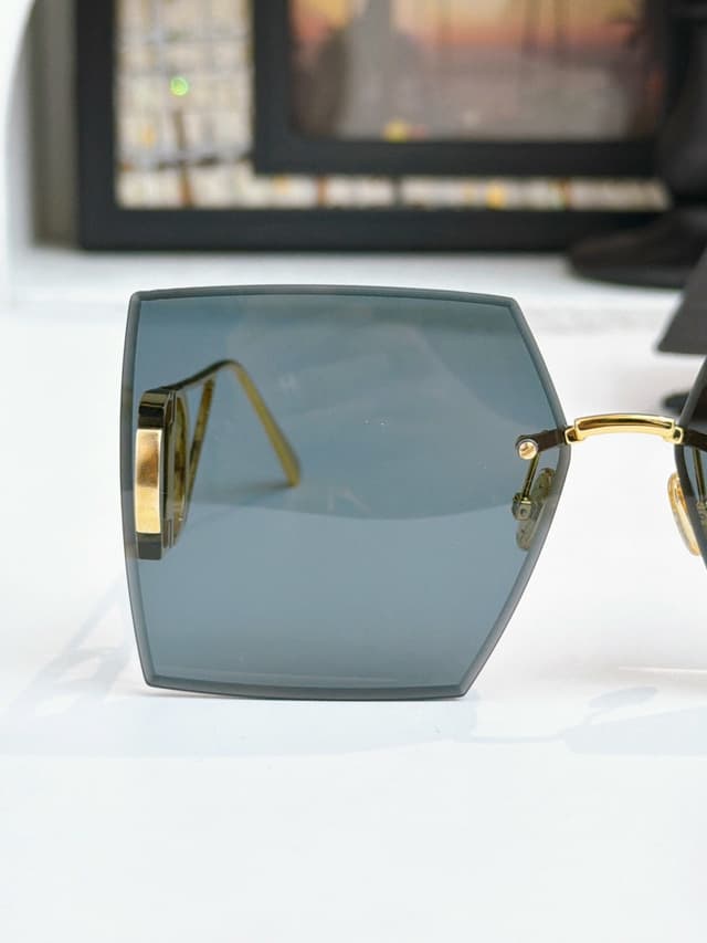 Yupoo Album | Christian Dior 30 Montaigne S7U Sunglasses | Rep Items image 2