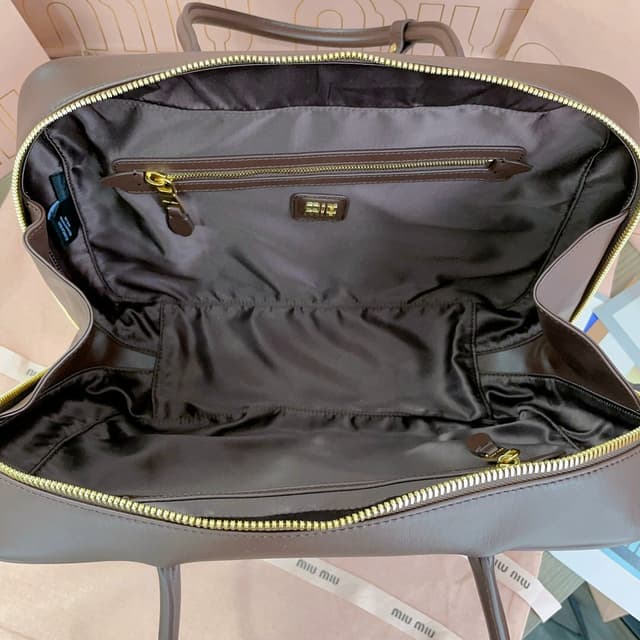 Yupoo Bag Rep Bag Miu Miu Bowling Bag – Calfskin image 7