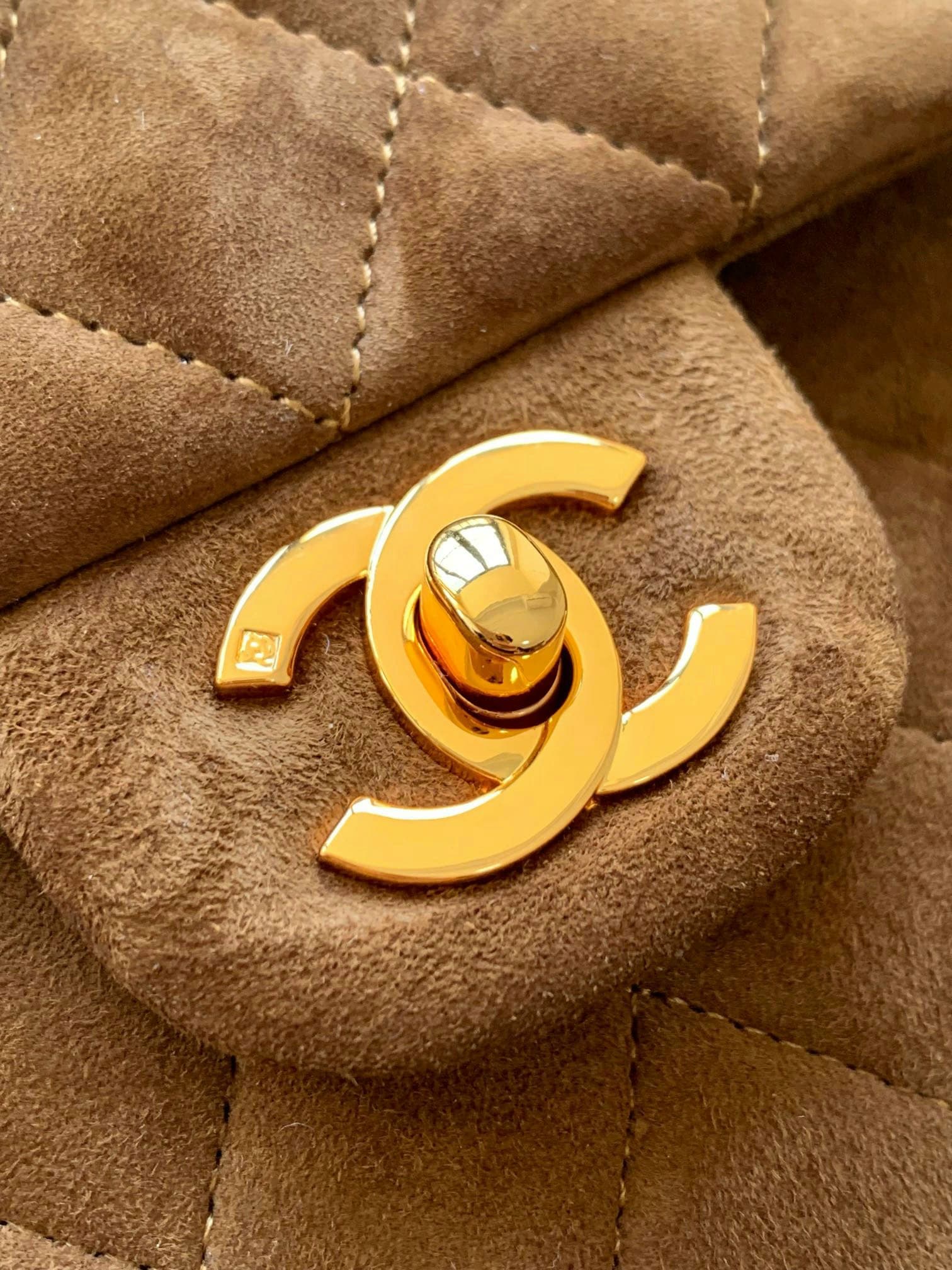 Yupoo Chanel 2.55 / CF Suede Flap Bag – Brown image 6