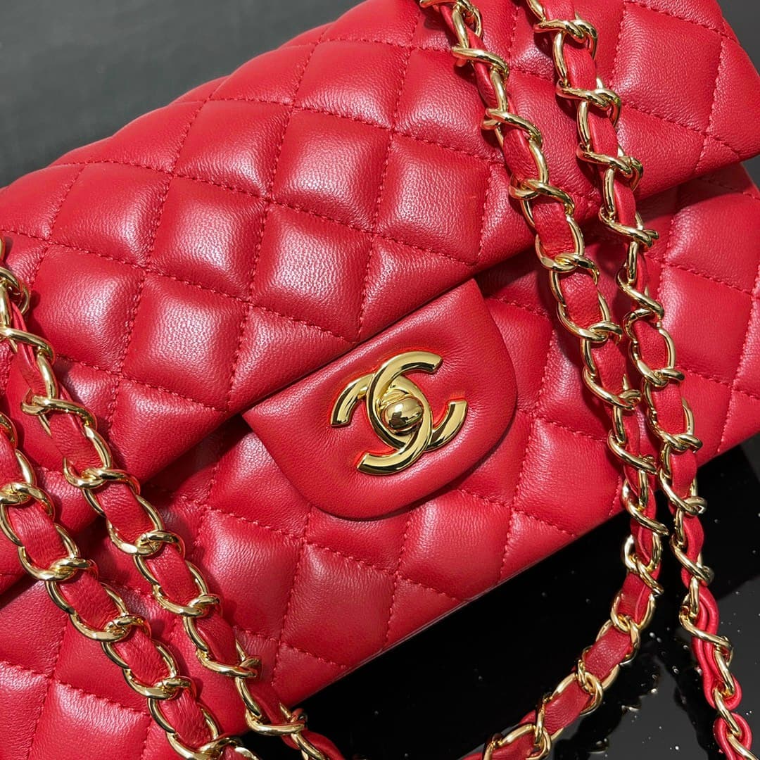Yupoo Chanel Classic Flap 25cm red image 4