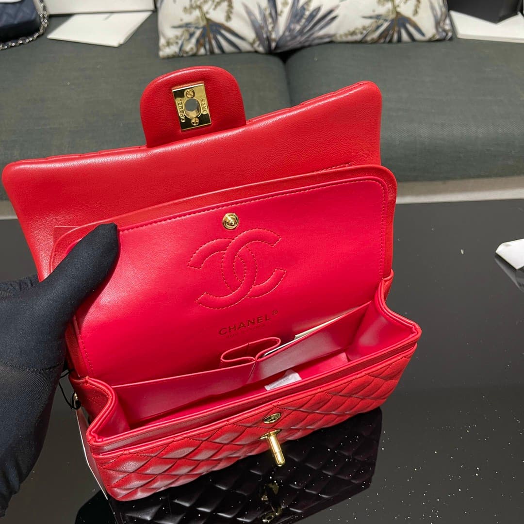 Yupoo Chanel Classic Flap 25cm red image 9