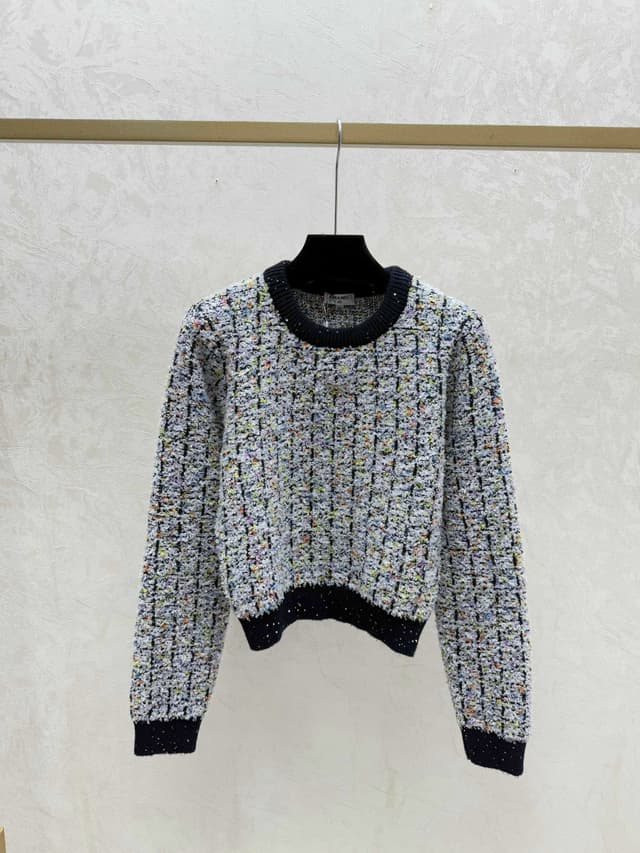 Yupoo Chanel Fall Winter Contrast Sequin Round Neck Knit Sweater | Rep Clothing image 4