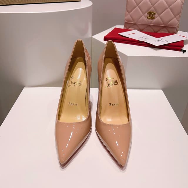 Yupoo Christian Louboutin Classic Patent Heels – 2023 Collection | Rep Sneakers image 2