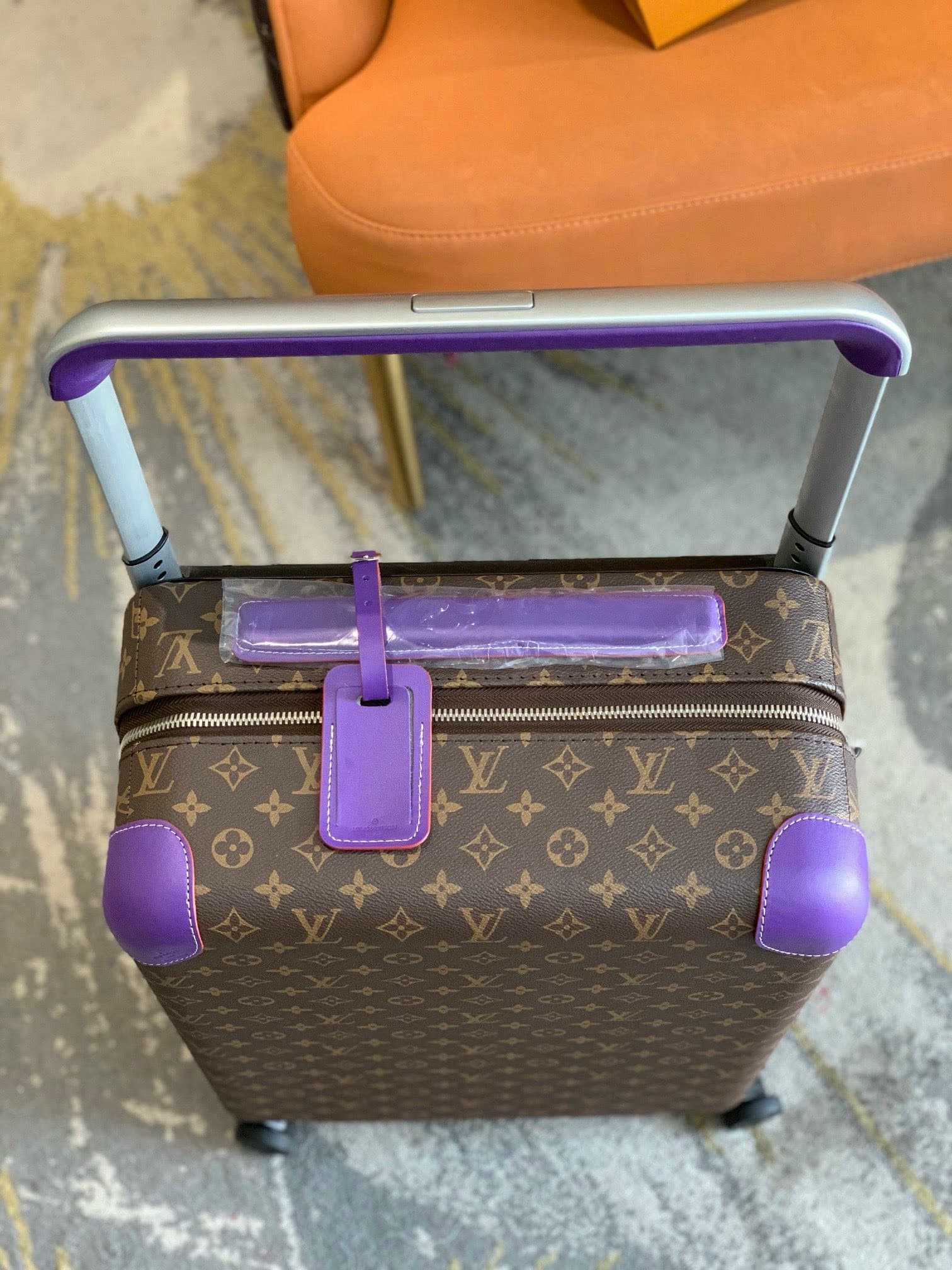 Yupoo Louis Vuitton Horizon Leather Cabin Luggage – 20” image 7