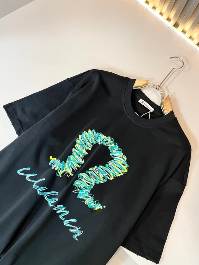 Yupoo Lululemon 2025 Unisex Cotton Logo Tee | Rep Clothing image 5