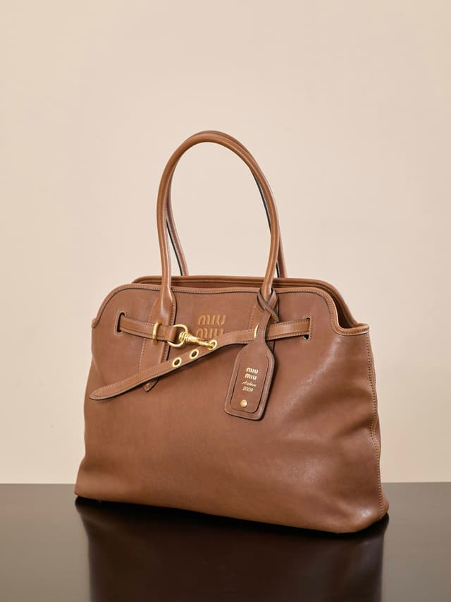 Yupoo Miu Miu Aventure Nappa Leather Tote | Rep Bags image 6