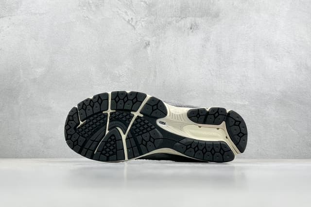 Yupoo NB Premium Grey Retro Running Shoes | Rep Sneakers image 4