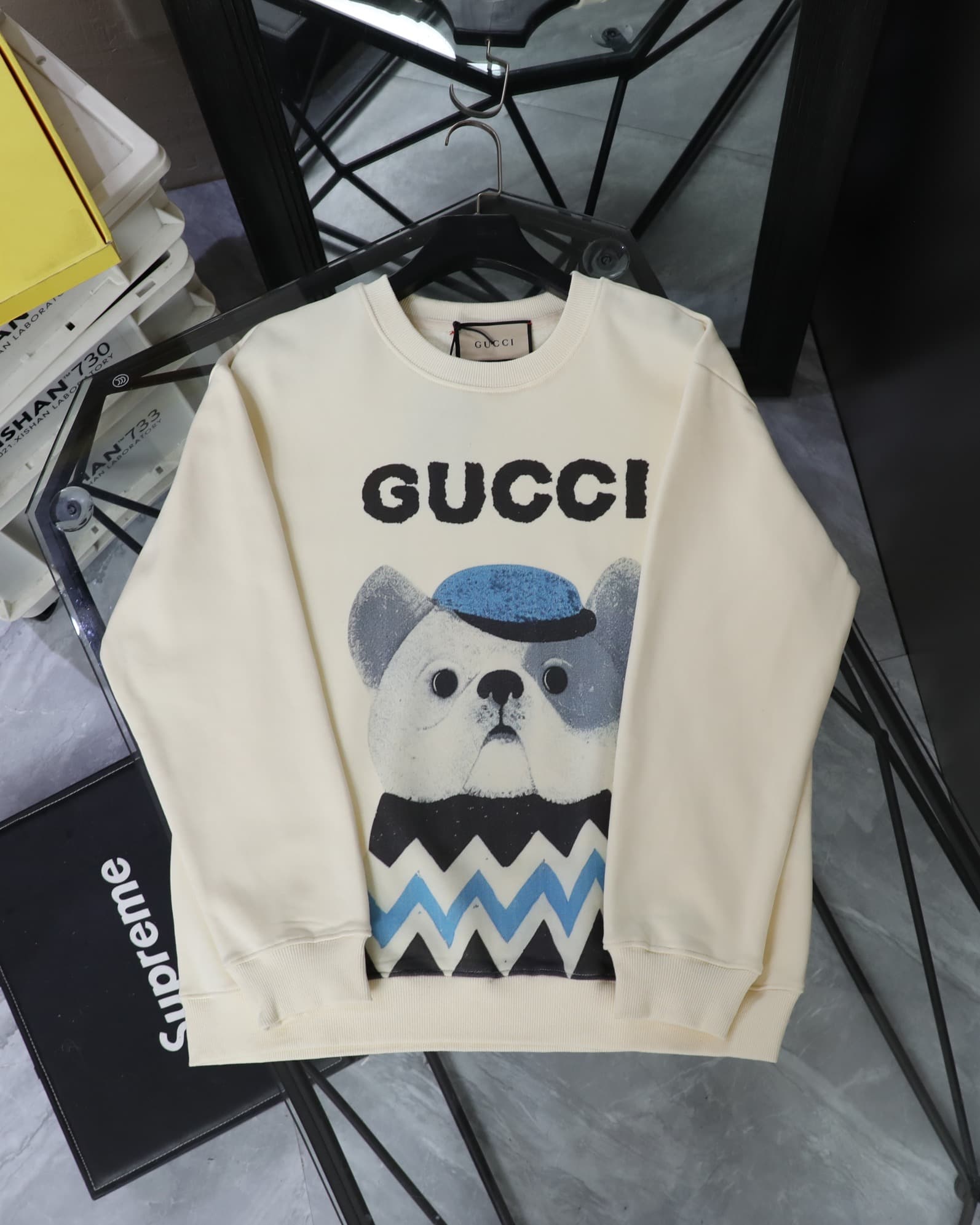 YupooPA GUCCI Blue Hat Puppy Print Crewneck Sweatshirt 2025 | Yupoo Rep Clothing image 1
