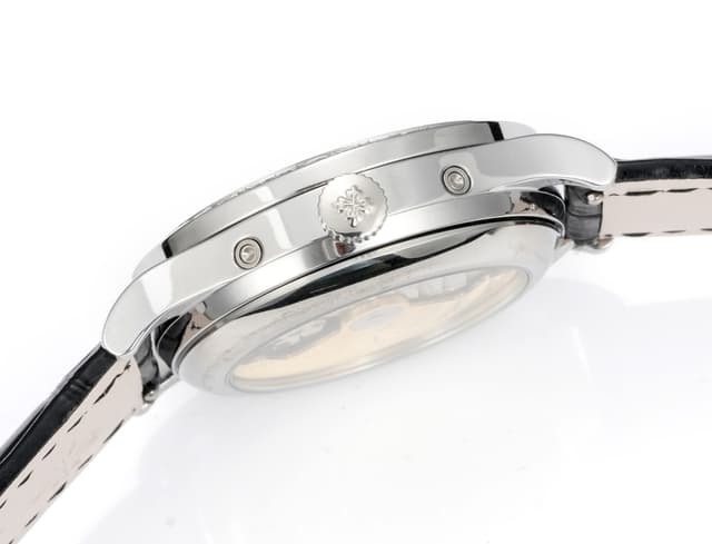 YupooPA Patek Philippe Complications 38mm - Swarovski Square Crystals | Yupoo Rep Watches image 6
