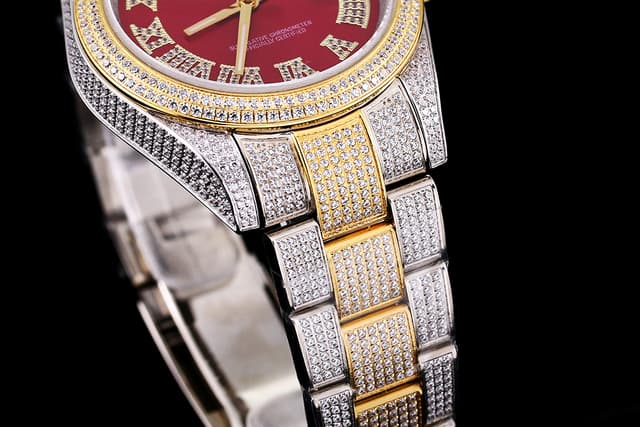 YupooPA Rolex Diamond AAA Zirconia Watch Red | Yupoo Rep Watches image 5