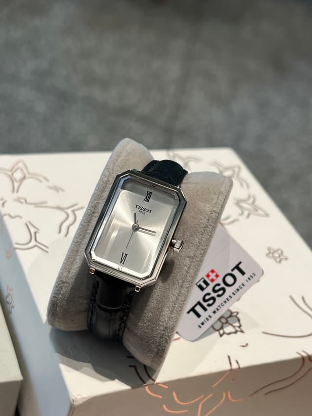 YupooPA Tissot Carissima Reps Women's Watch - T160 "Little Beauty" 21.8x30mm | Yupoo image 2