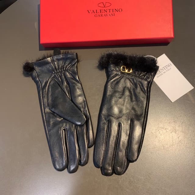 YupooPA Valentino Women's Touchscreen Gloves - Mink Trim, Imported Leather | Yupoo Rep Home Decor image 4