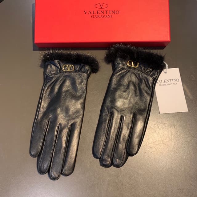 YupooPA Valentino Women's Touchscreen Gloves - Mink Trim, Imported Leather | Yupoo Rep Home Decor image 9