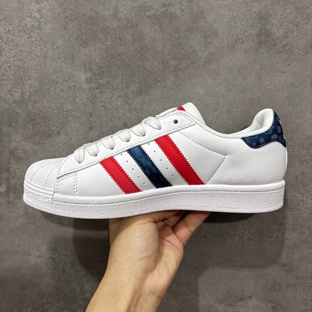 Yupoo Premium Superstar-Inspired Leather Sneakers - Unisex 36-45 | Rep Sneakers image 2