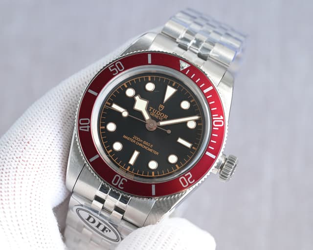 Yupoo TUDOR Black Bay 3 Red Shield by DIF Factory – Retro 41mm 904L Steel Watch | Rep Watches image 3