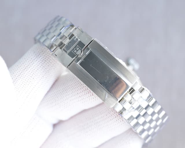 Yupoo TUDOR Black Bay 3 Red Shield by DIF Factory – Retro 41mm 904L Steel Watch | Rep Watches image 9