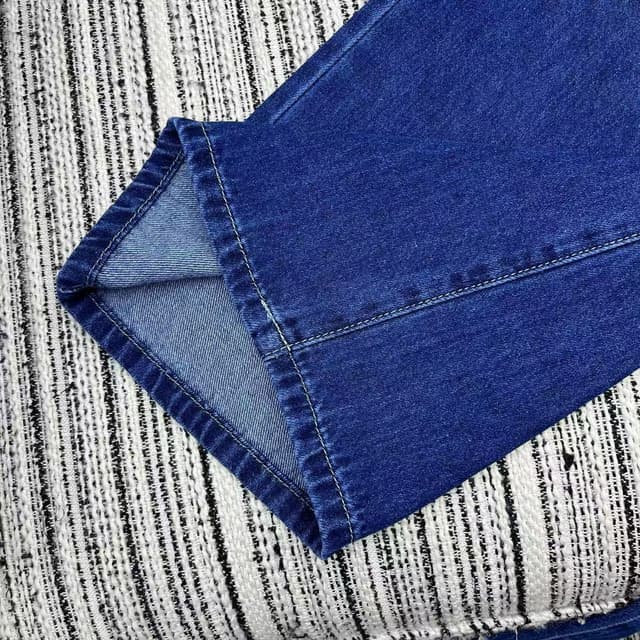 alo Jeans Yupoo pants 012 | Rep Clothing image 6